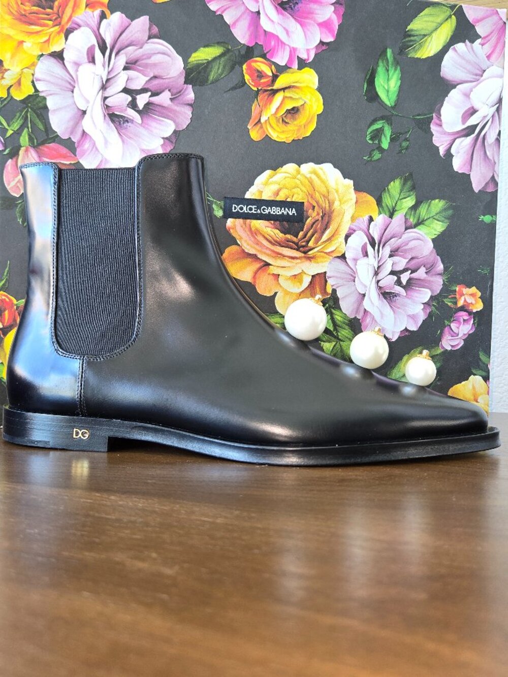 DOLCE & GABBANA ANKLE BOOTIES